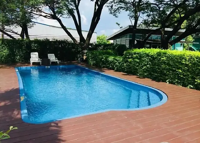 Big Tree Aparthotel Bangkok
