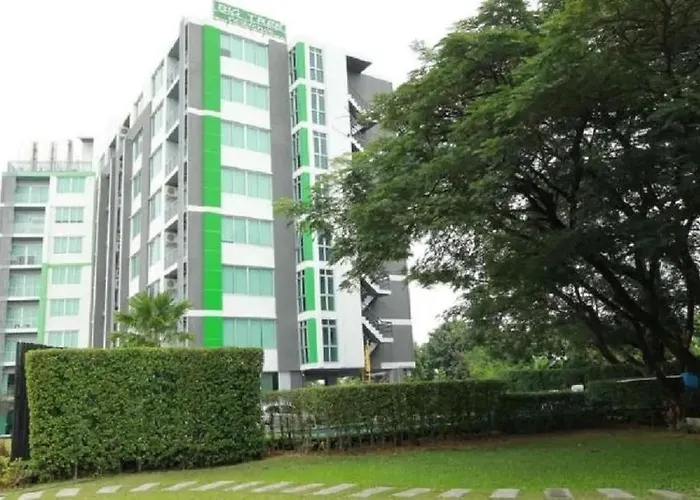 Big Tree Aparthotel Bangkok