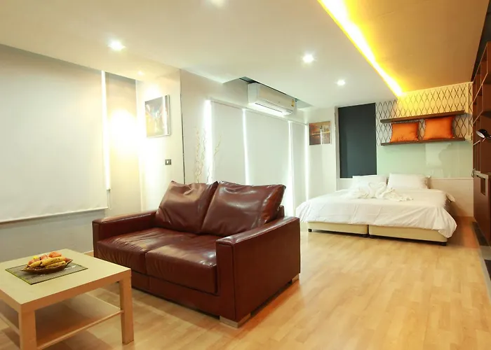 Aparthotel Big Tree 3*