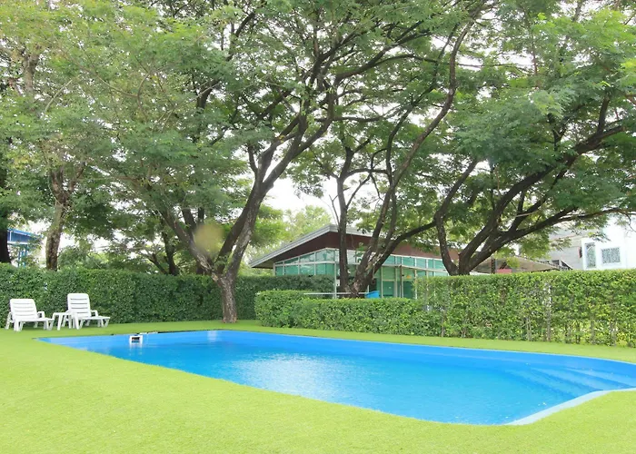 Big Tree 3* Bangkok